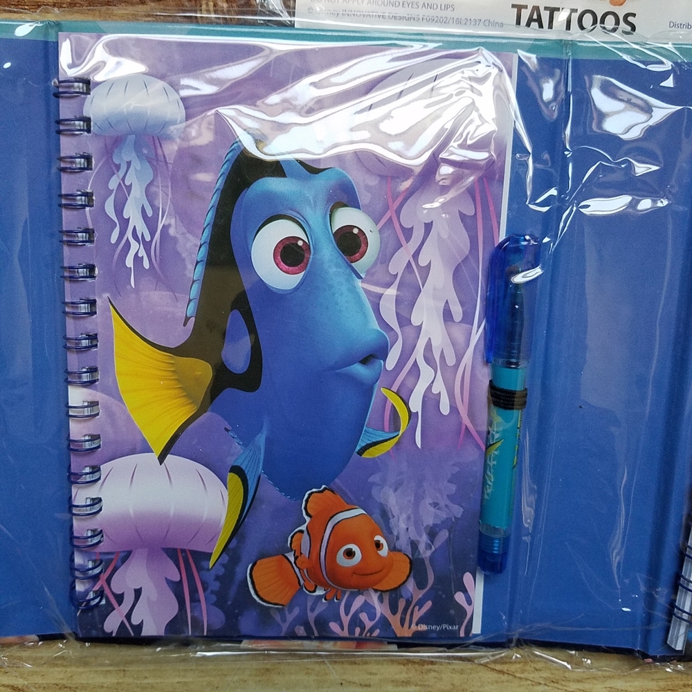 Pixar Finding Dory Notebook Set Disney Stickets Temporary Tattoos Sticky Notes - Picture 3 of 8